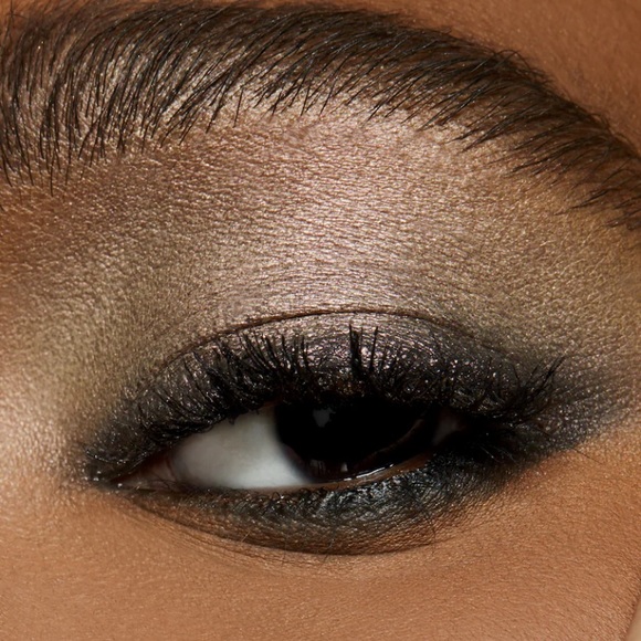 “Vex” Pro Palette Shadow. MAC. RESTRICTED TO MAGNETIC PALETTE BUNDLES. - Picture 2 of 8